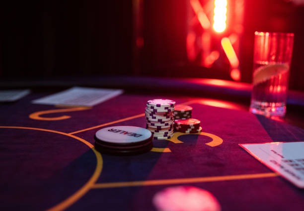 sakti88 platform interface showing slot games, live-dealer studio feed, and tournament calendar